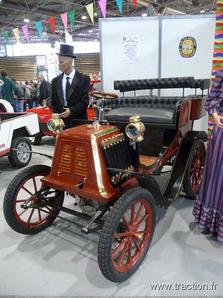 2011_epoquauto (150).jpg - 05/11/2011 - 69000 LYON - EPOQU'AUTO - 33ème Salon International Autos & Motos Anciennes - RENAULT - Type C - 1900